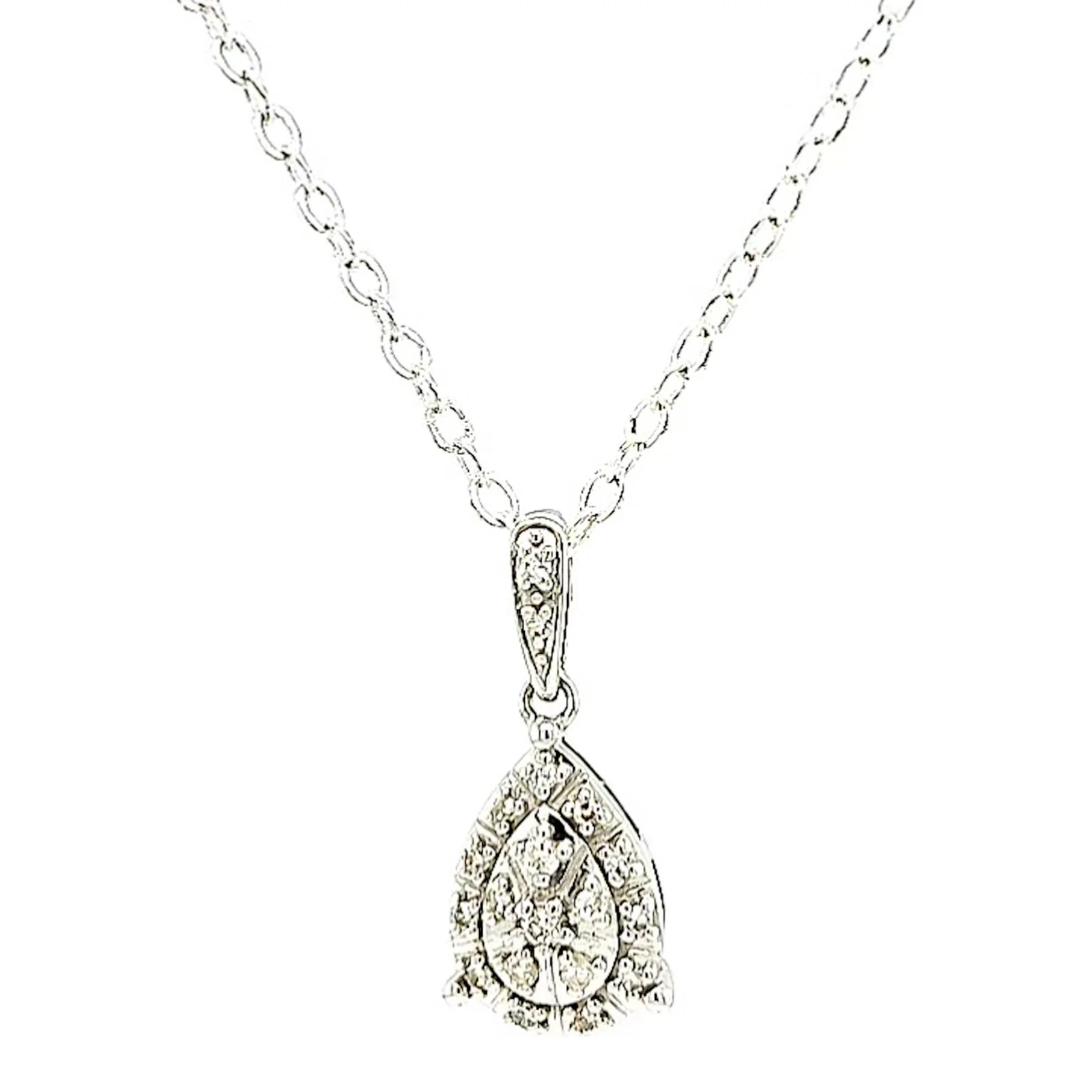 9ct White Gold Round Brilliant Cut 0.10 CARAT tw of Diamonds Pendant - Image 6