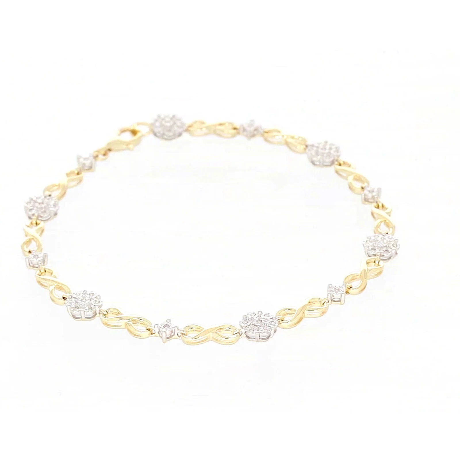 9ct Yellow Gold Round Brilliant Cut 0.15 Carat tw of Diamonds Bracelet - Image 64