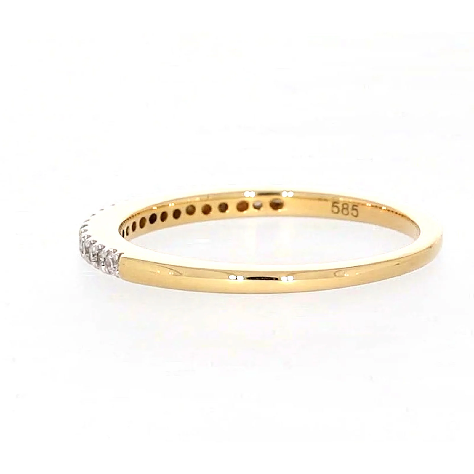 New York 14ct Yellow Gold Round Brilliant Cut 0.15 CARAT tw of Diamonds Ring - Image 27