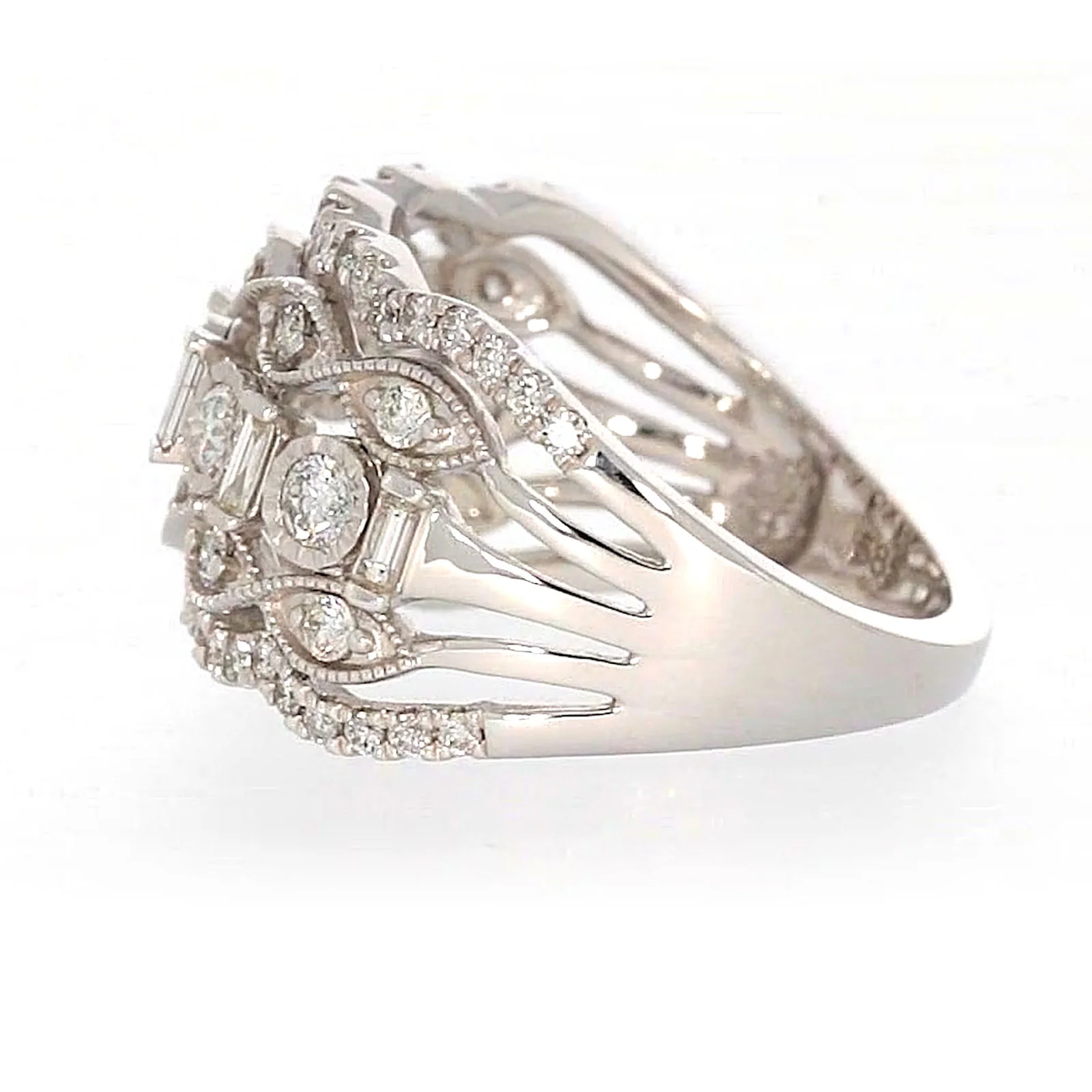 Paris 14ct White Gold Round Brilliant & Baguette Cut 1 CARAT tw of Diamonds Ring - Image 21