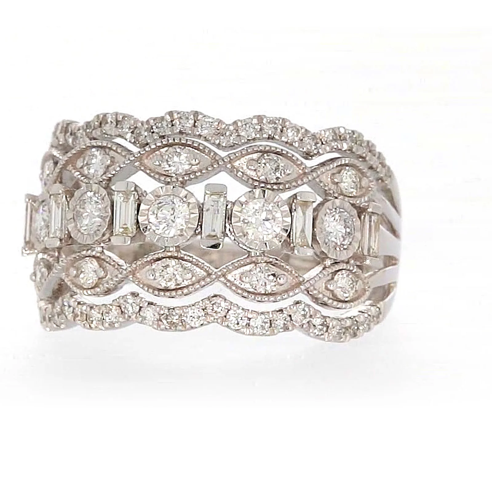 Paris 14ct White Gold Round Brilliant & Baguette Cut 1 CARAT tw of Diamonds Ring - Image 4