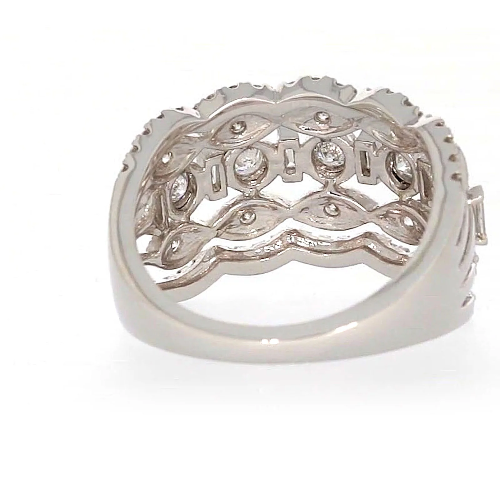 Paris 14ct White Gold Round Brilliant & Baguette Cut 1 CARAT tw of Diamonds Ring - Image 41
