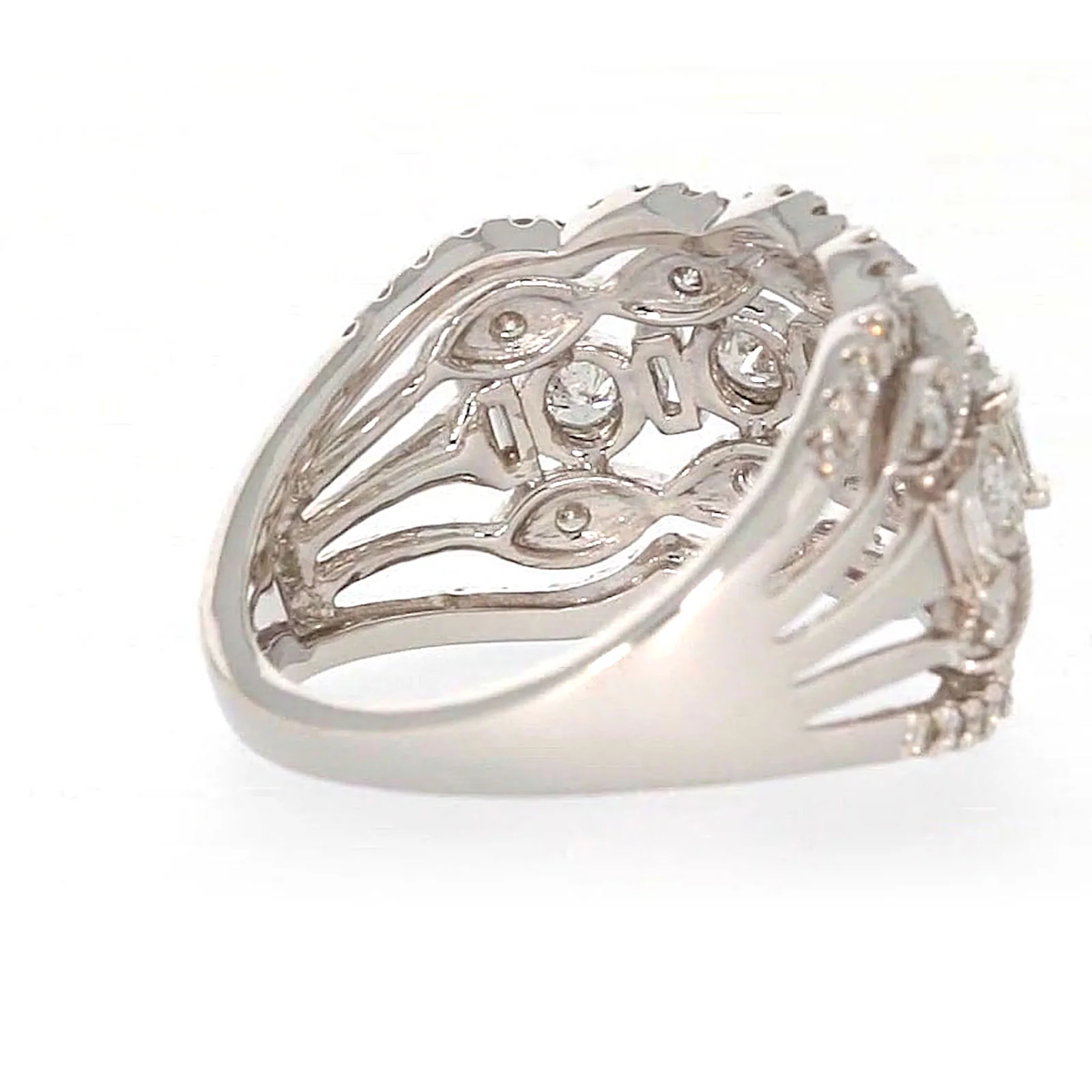 Paris 14ct White Gold Round Brilliant & Baguette Cut 1 CARAT tw of Diamonds Ring - Image 49