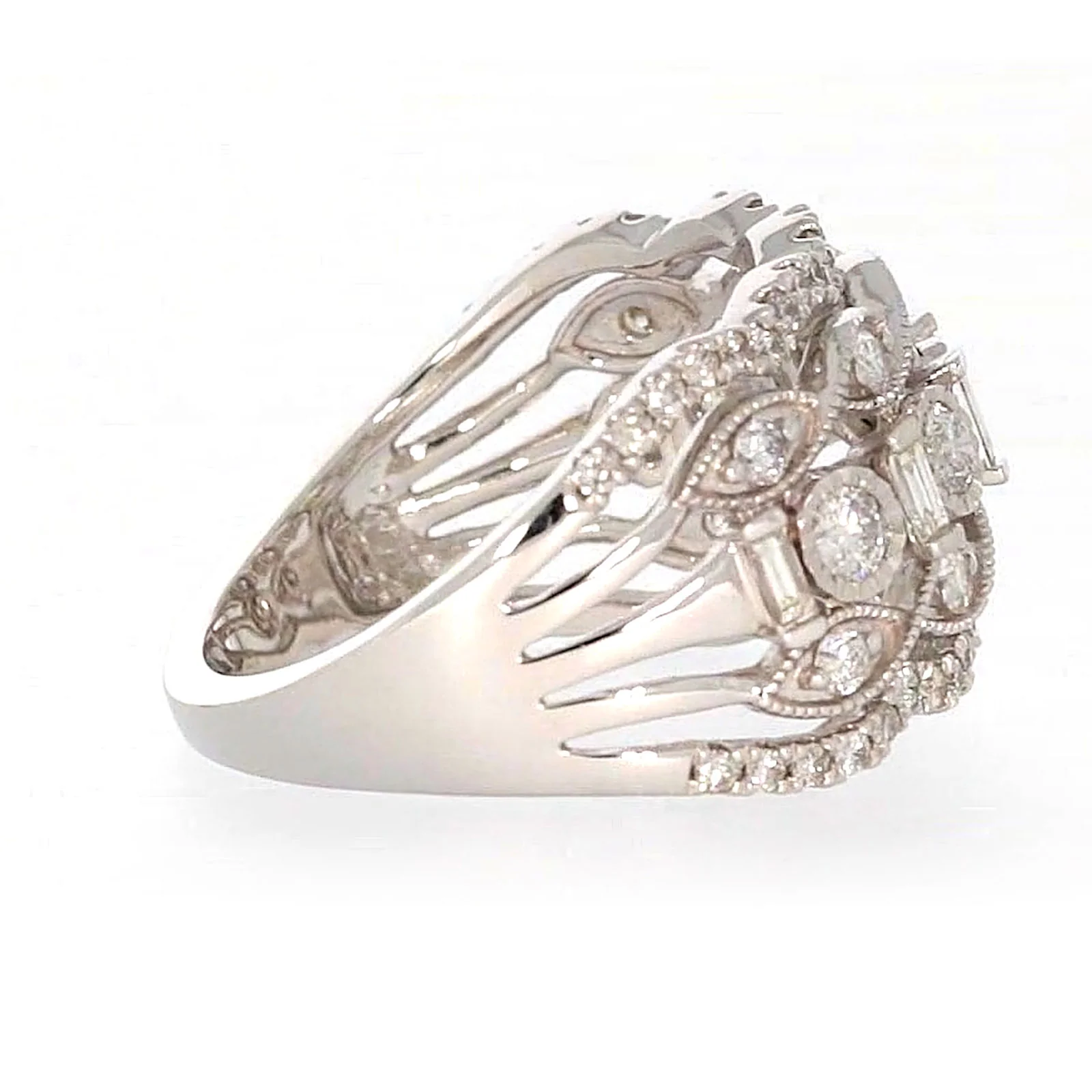 Paris 14ct White Gold Round Brilliant & Baguette Cut 1 CARAT tw of Diamonds Ring - Image 55