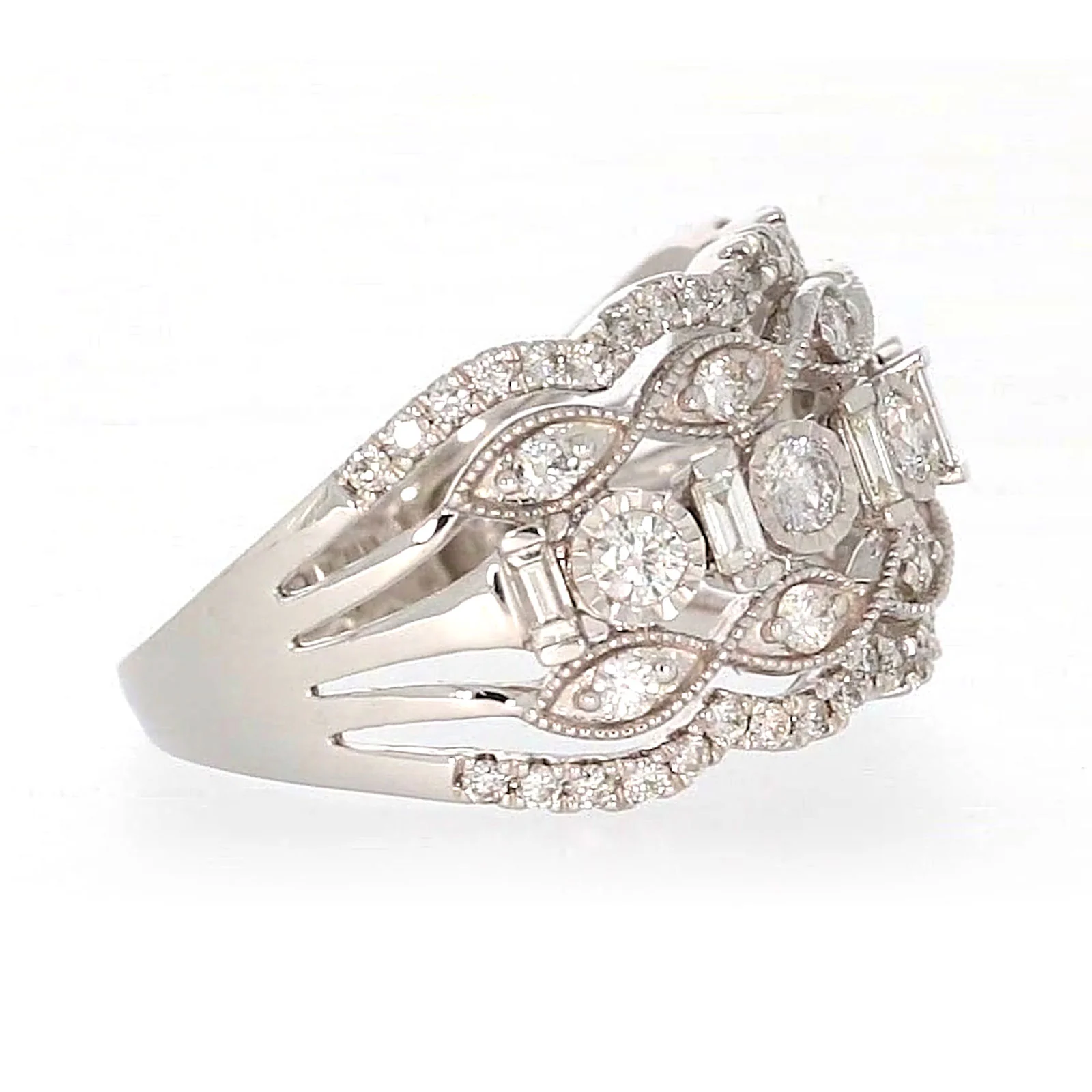 Paris 14ct White Gold Round Brilliant & Baguette Cut 1 CARAT tw of Diamonds Ring - Image 61