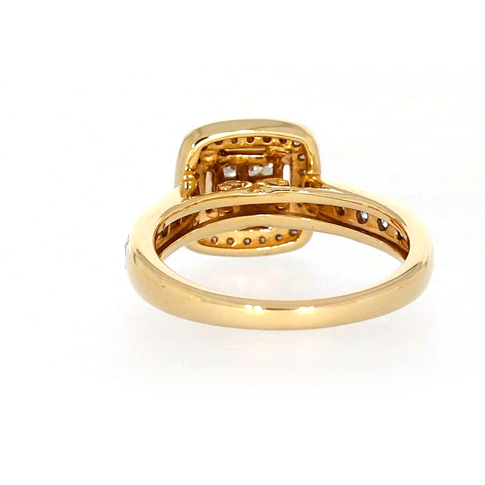New York 14ct Yellow Gold Round Brilliant & Princess Cut 3/4 Carat tw of Diamonds Ring - Image 36