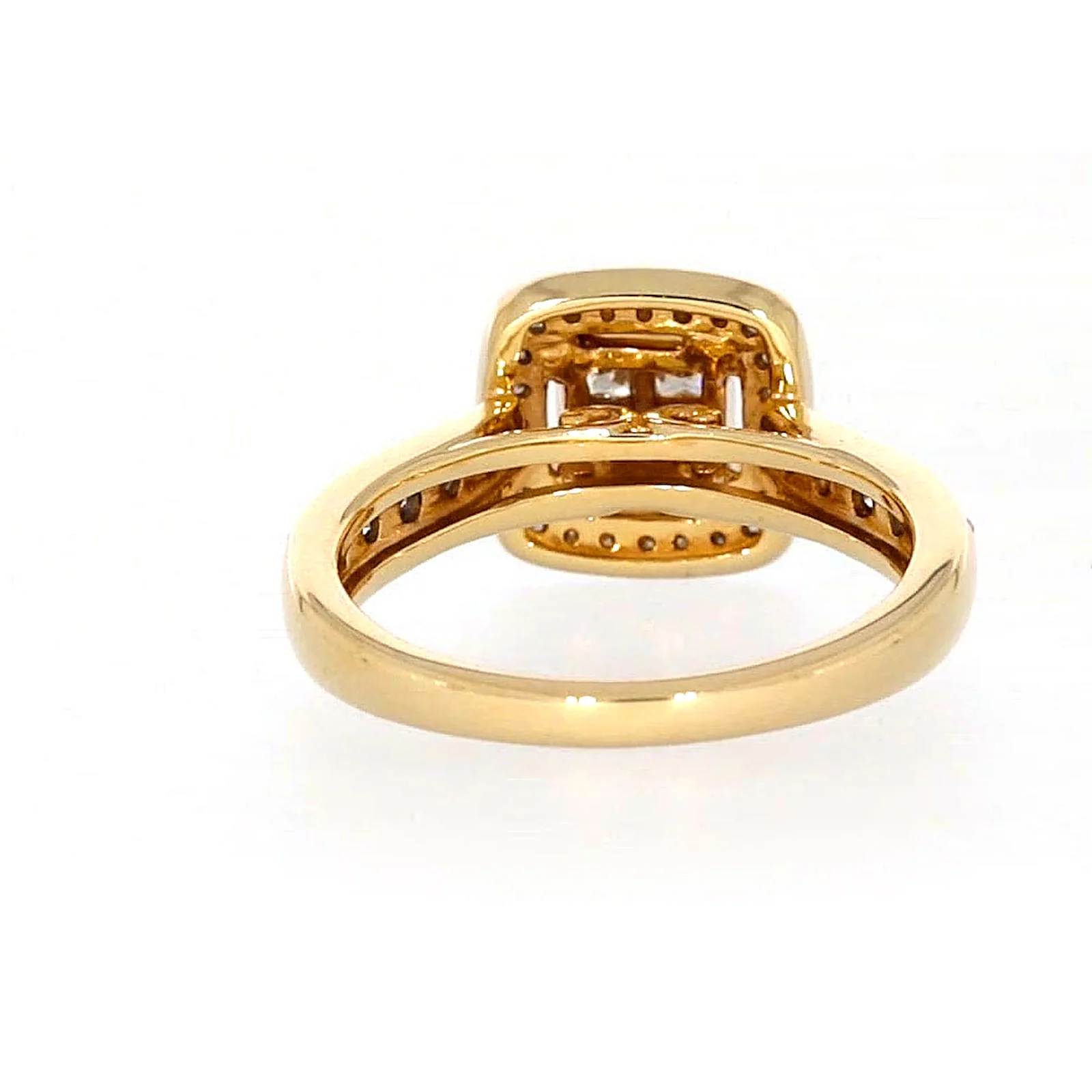 New York 14ct Yellow Gold Round Brilliant & Princess Cut 3/4 Carat tw of Diamonds Ring - Image 39