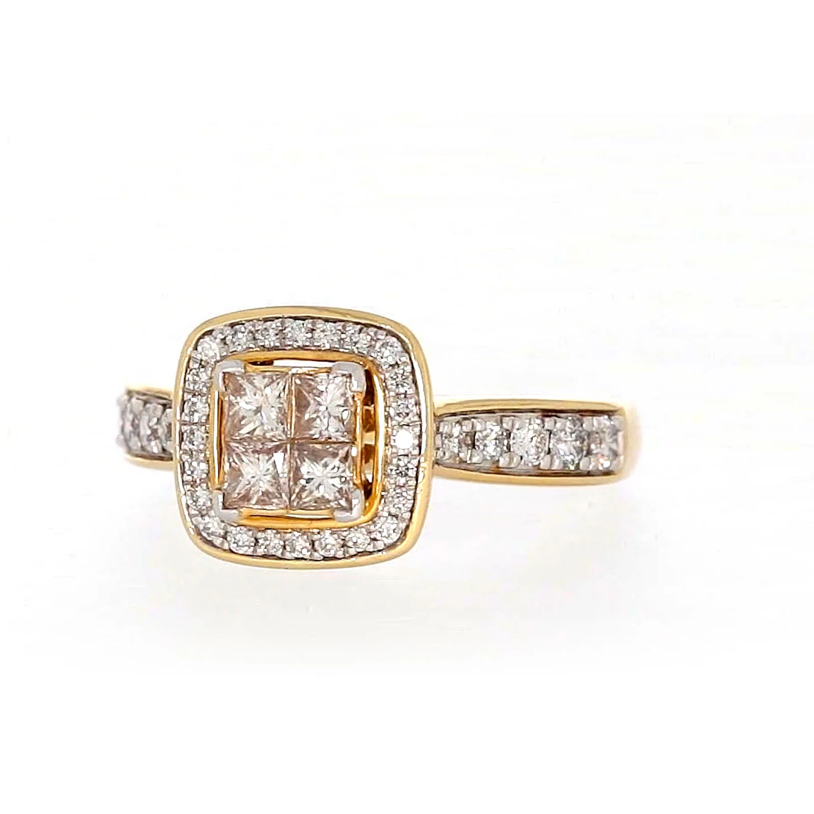 New York 14ct Yellow Gold Round Brilliant & Princess Cut 3/4 Carat tw of Diamonds Ring - Image 4
