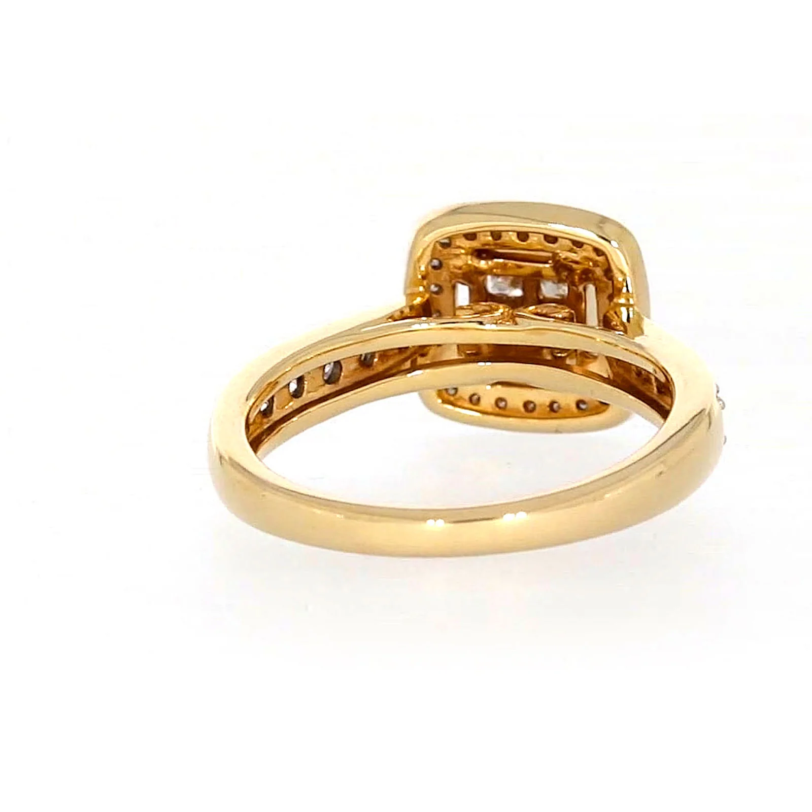 New York 14ct Yellow Gold Round Brilliant & Princess Cut 3/4 Carat tw of Diamonds Ring - Image 41