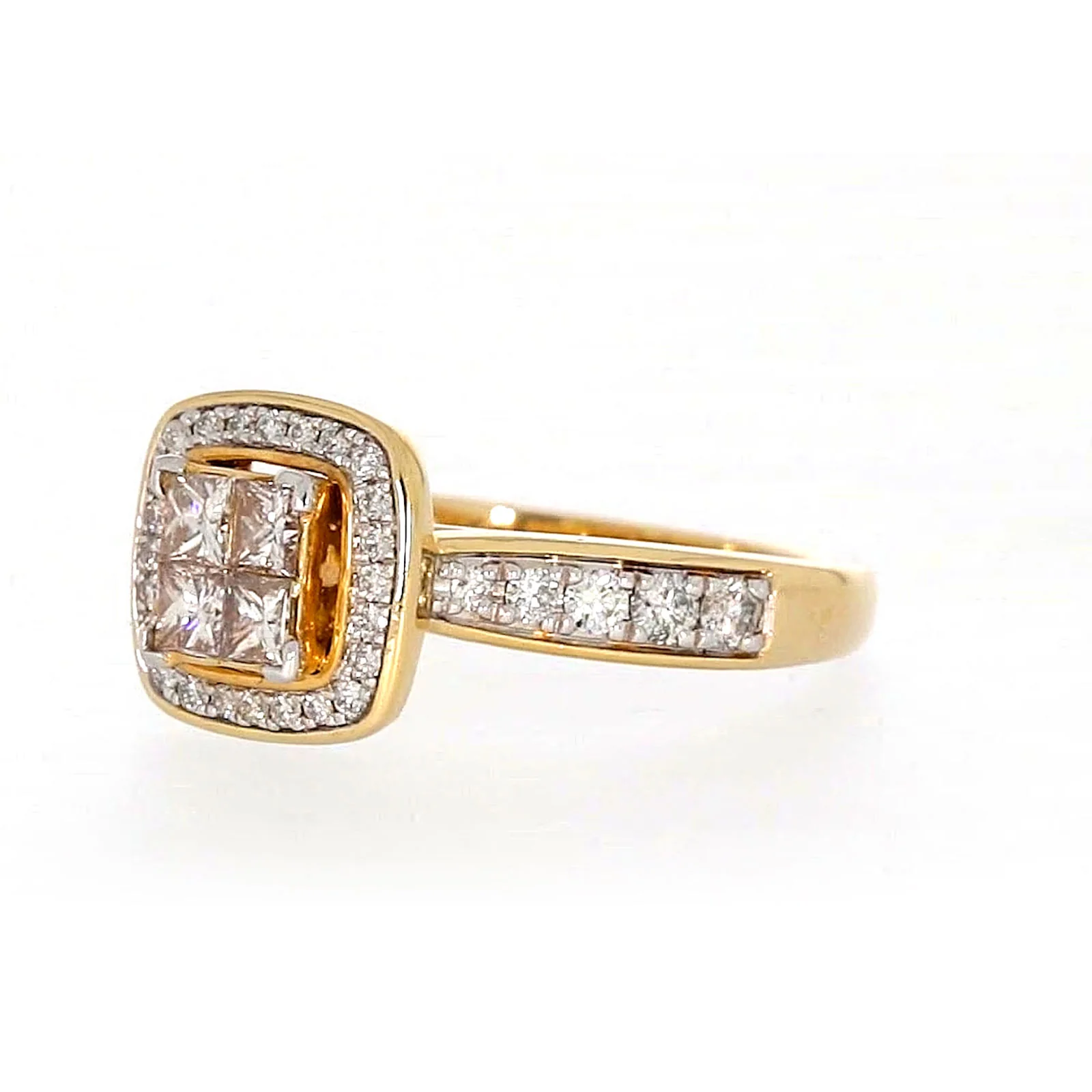 New York 14ct Yellow Gold Round Brilliant & Princess Cut 3/4 Carat tw of Diamonds Ring - Image 9