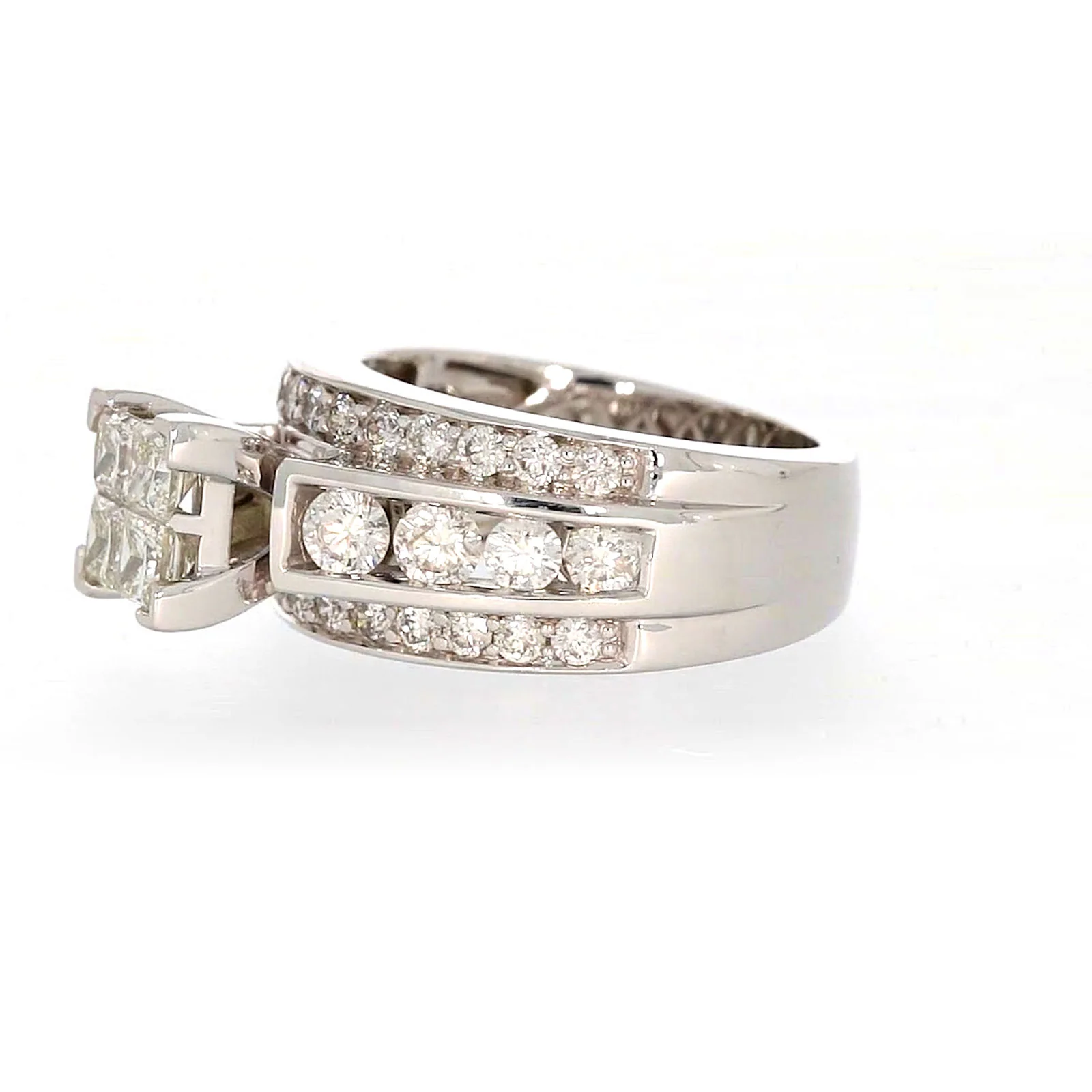 New York 14ct White Gold Round Brilliant & Princess Cut 2.65 CARAT tw of Diamonds Ring - Image 15