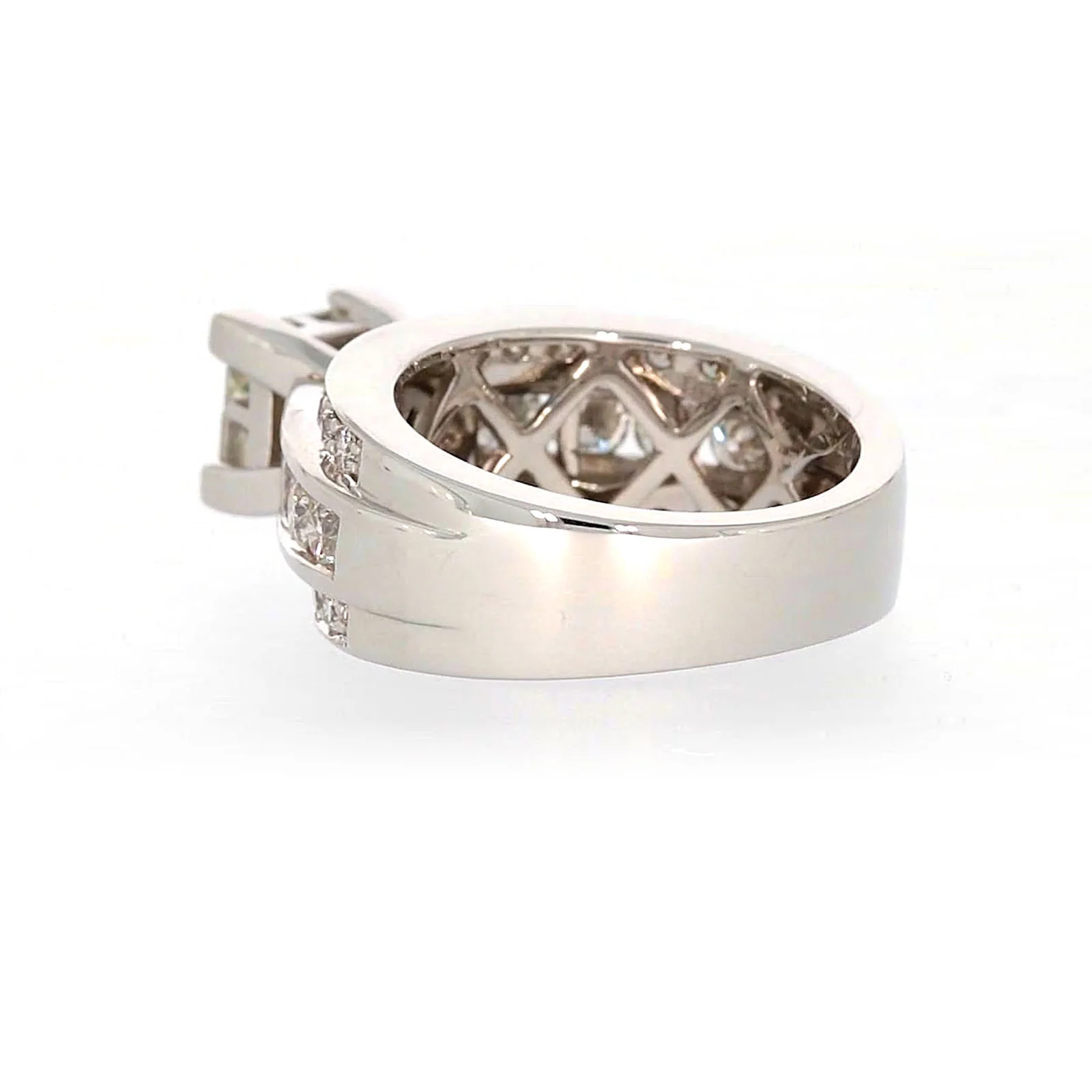 New York 14ct White Gold Round Brilliant & Princess Cut 2.65 CARAT tw of Diamonds Ring - Image 30