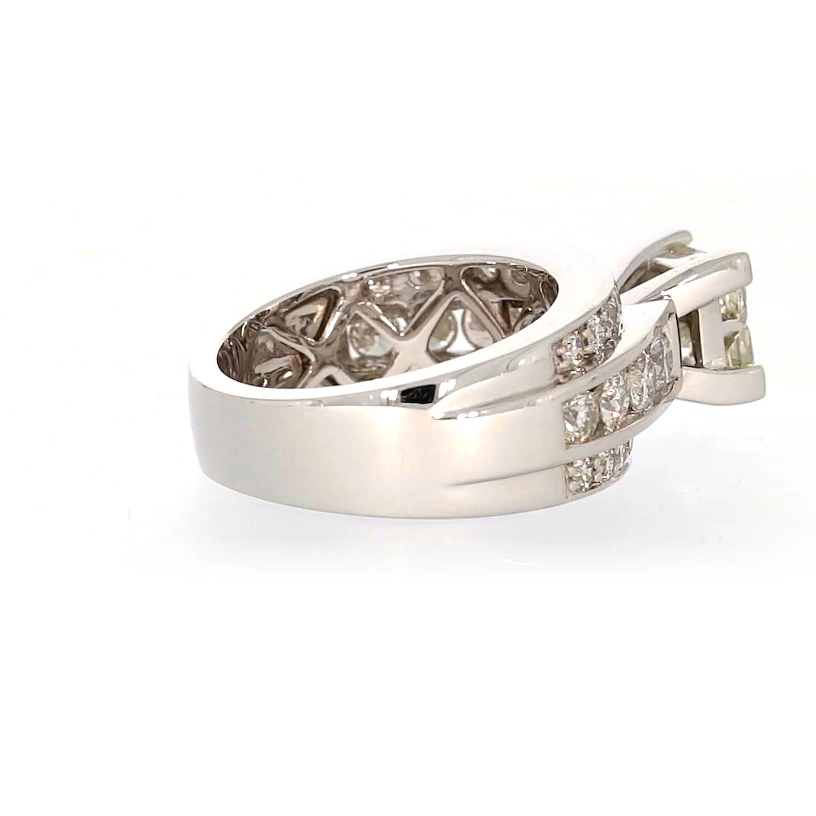 New York 14ct White Gold Round Brilliant & Princess Cut 2.65 CARAT tw of Diamonds Ring - Image 52