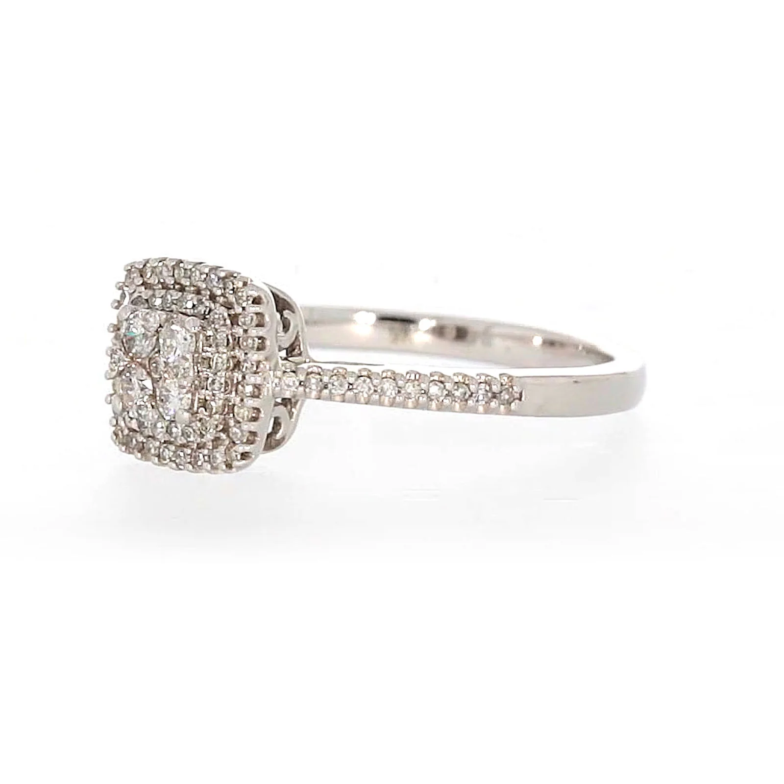 London 9ct White Gold Round Brilliant Cut 0.33 CARAT tw  of Diamonds Ring - Image 10