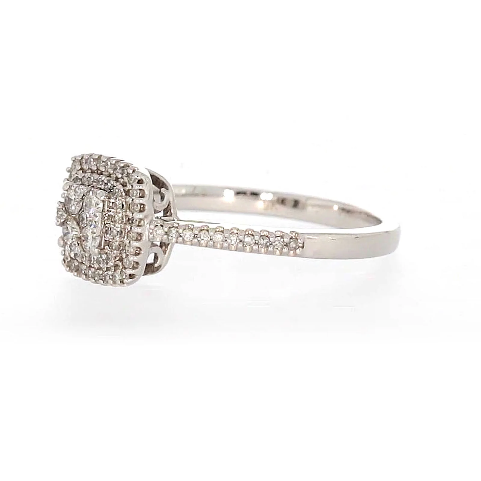 London 9ct White Gold Round Brilliant Cut 0.33 CARAT tw  of Diamonds Ring - Image 12