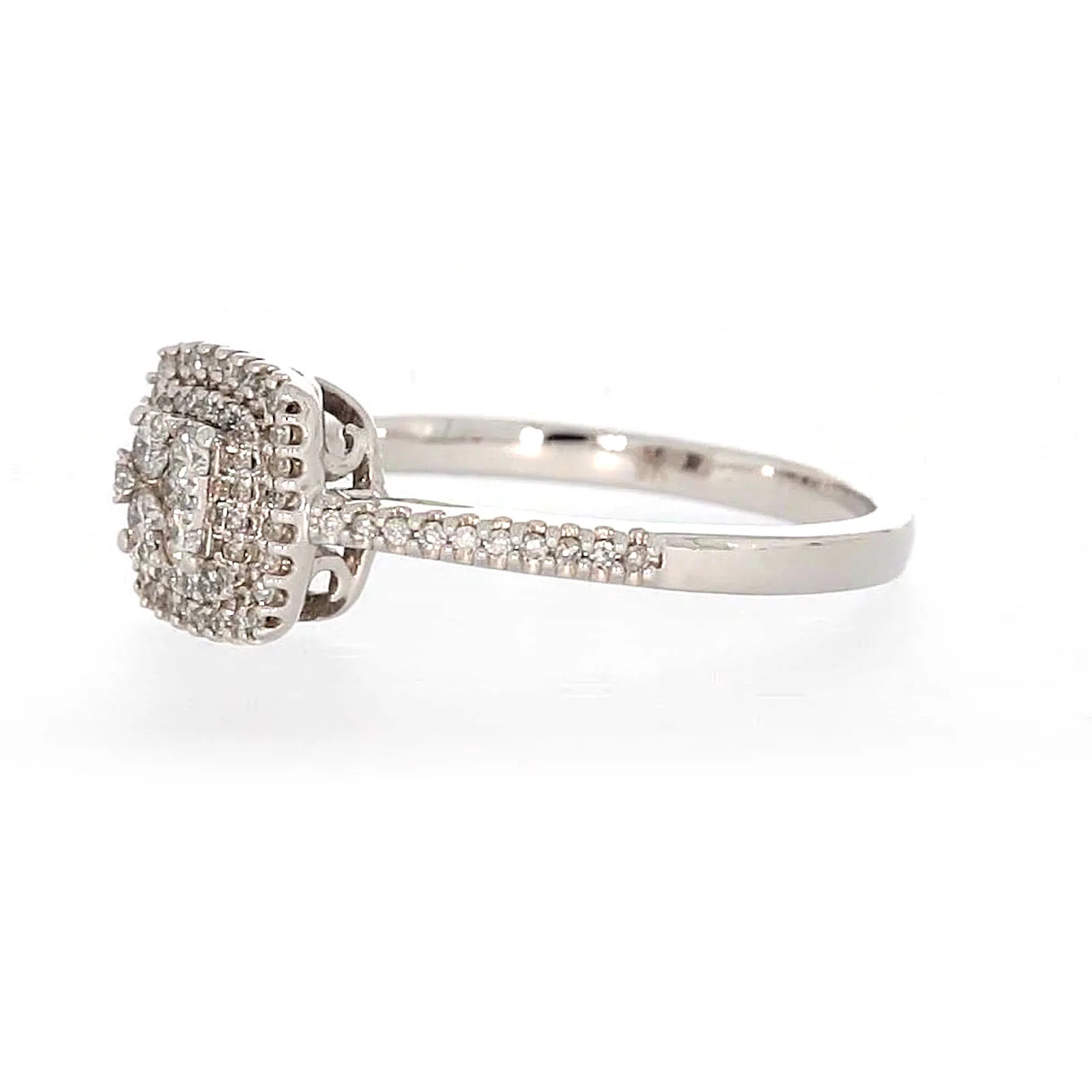 London 9ct White Gold Round Brilliant Cut 0.33 CARAT tw  of Diamonds Ring - Image 13