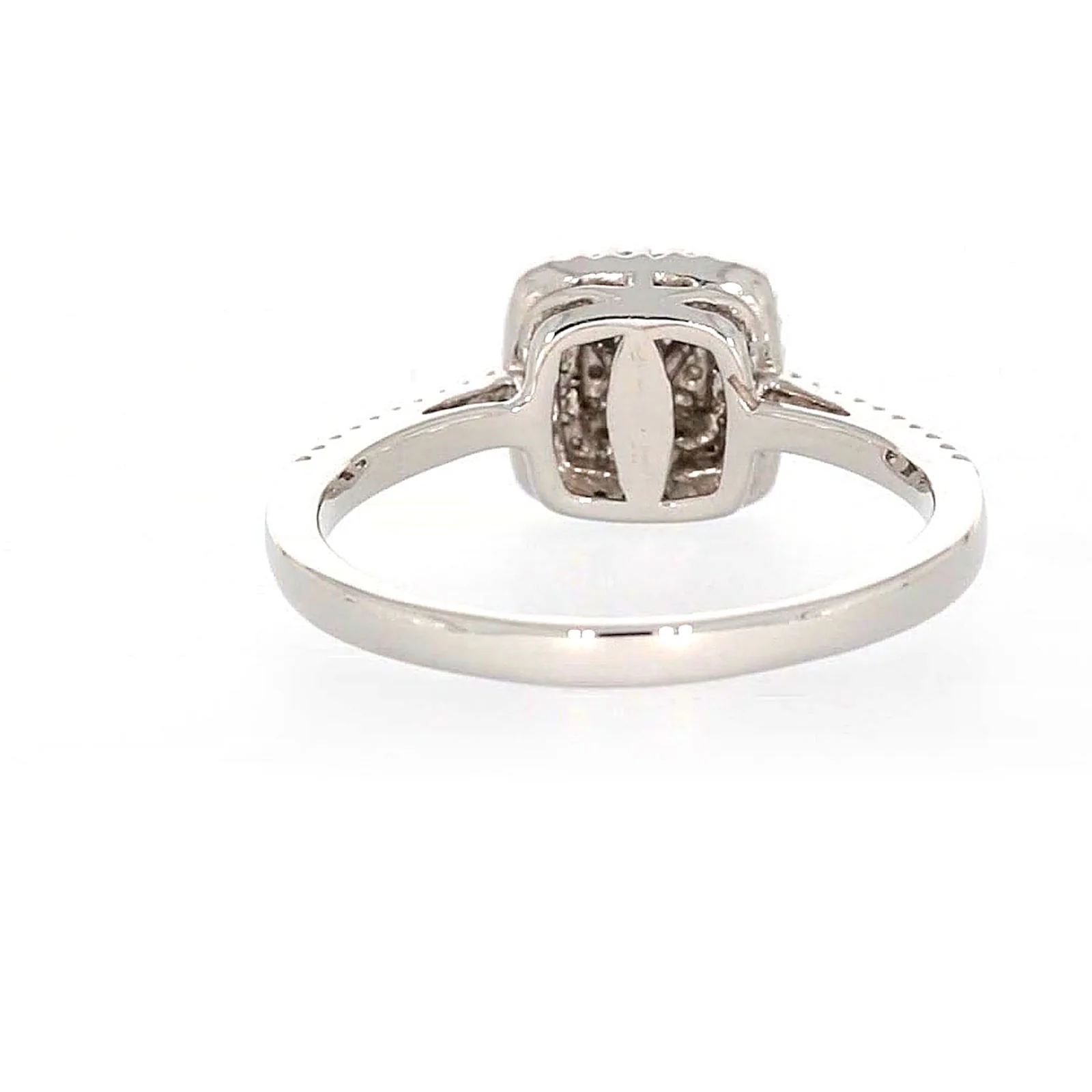 London 9ct White Gold Round Brilliant Cut 0.33 CARAT tw  of Diamonds Ring - Image 39