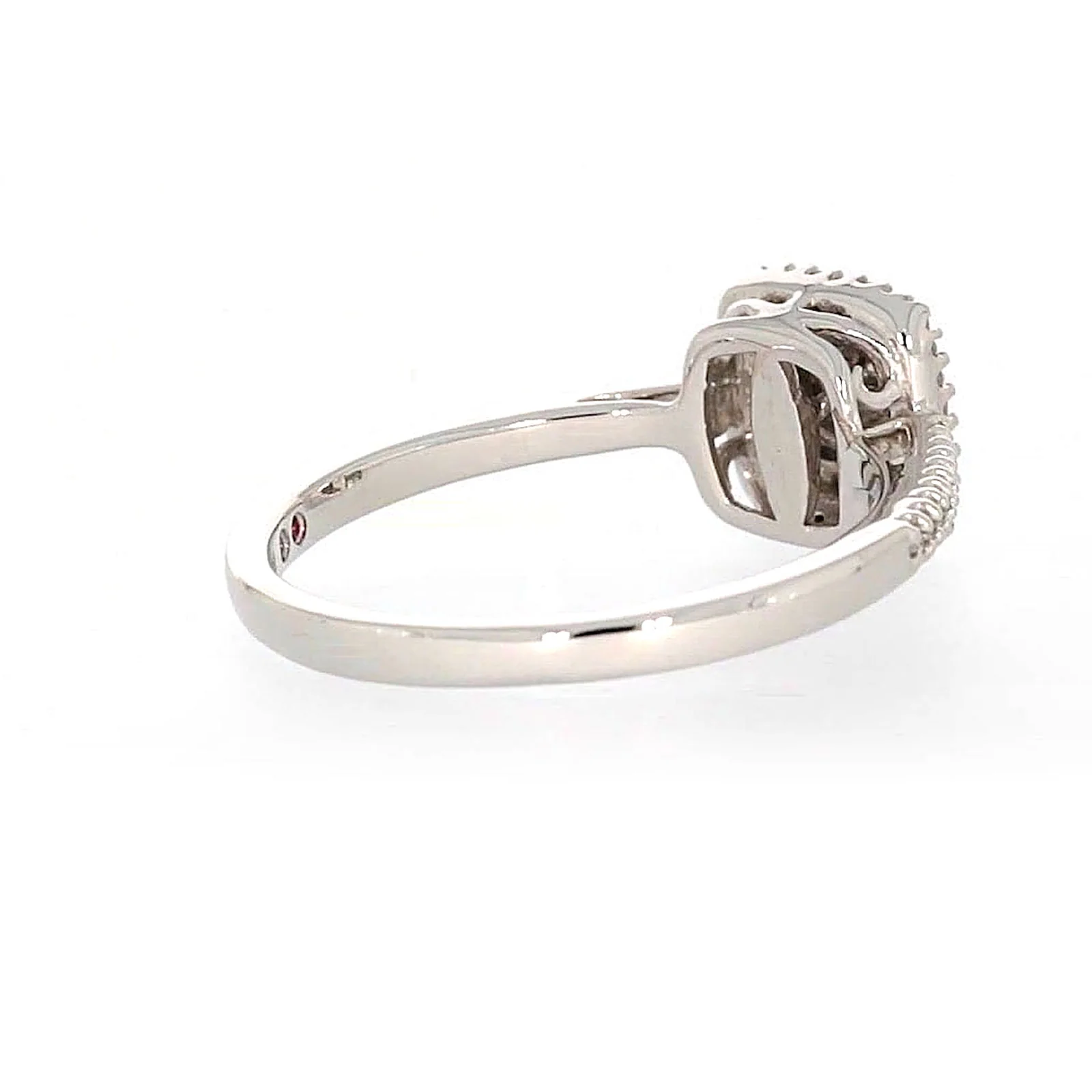 London 9ct White Gold Round Brilliant Cut 0.33 CARAT tw  of Diamonds Ring - Image 47