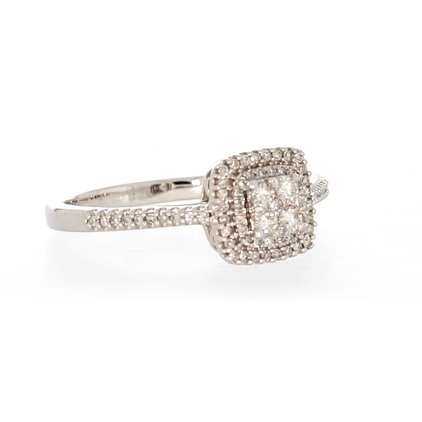 London 9ct White Gold Round Brilliant Cut 0.33 CARAT tw  of Diamonds Ring - Image 69
