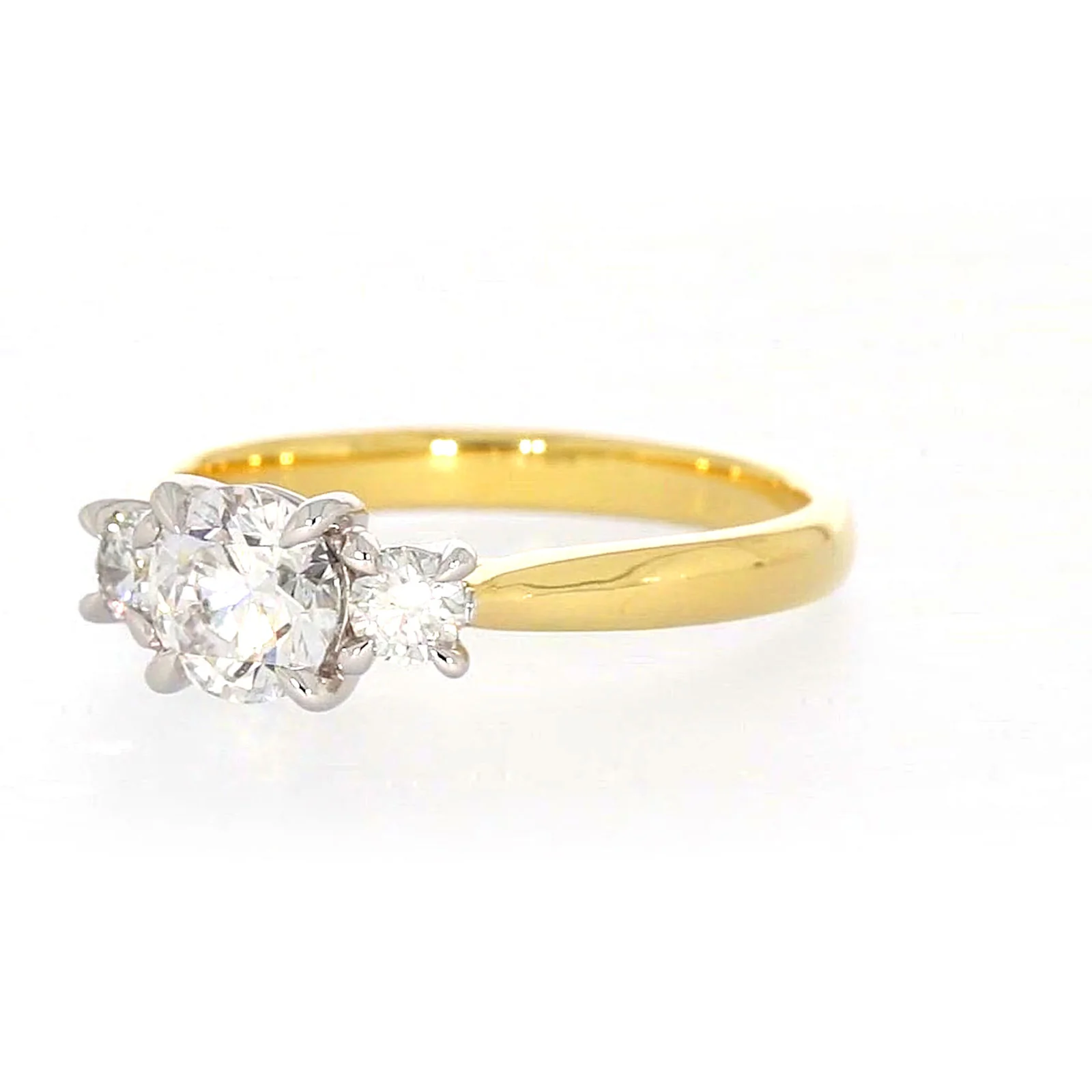 Celebration 18ct Yellow Gold Round Brilliant Cut 1 Carat tw of Certified Lab Grown Diamonds Ring - Image 7