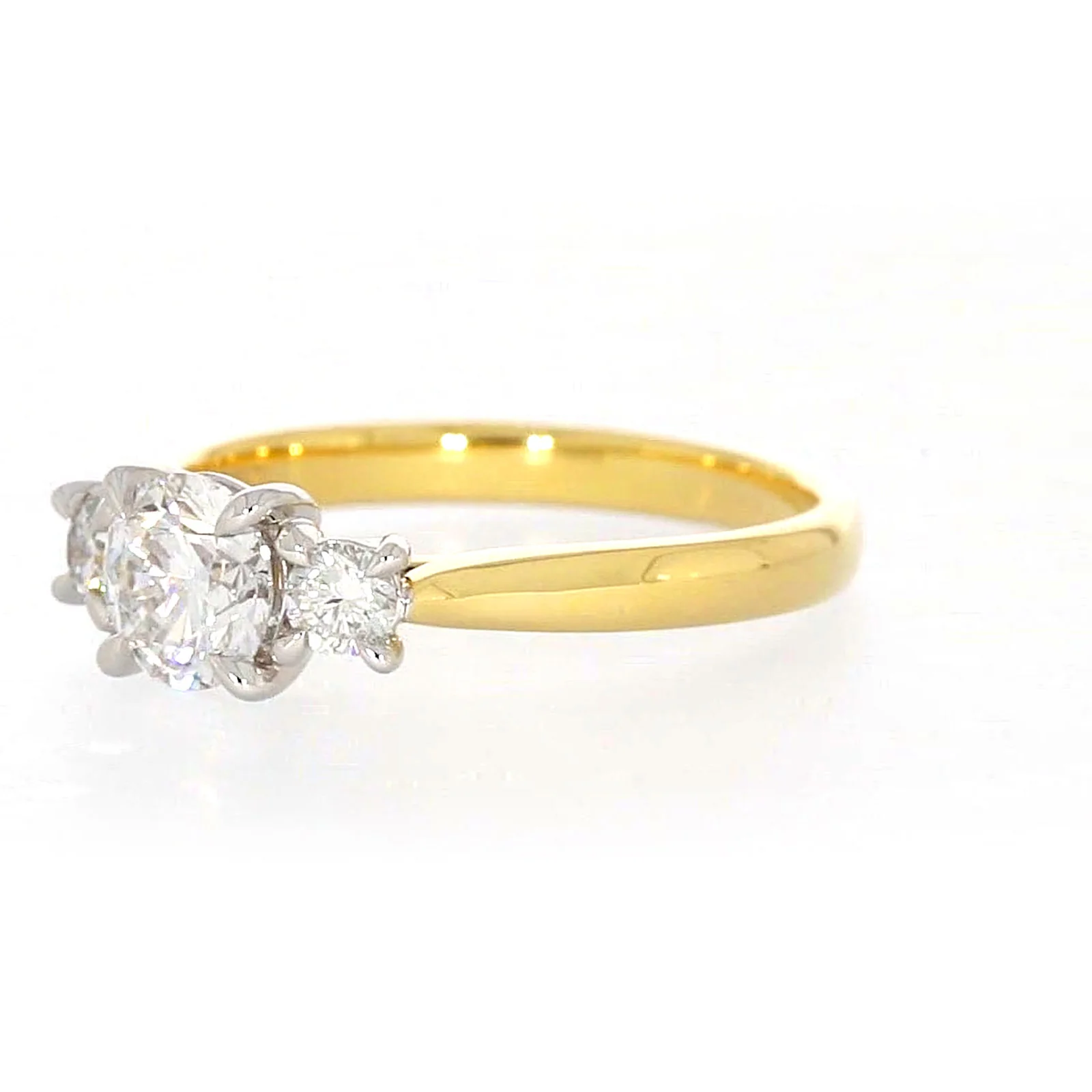 Celebration 18ct Yellow Gold Round Brilliant Cut 1 Carat tw of Certified Lab Grown Diamonds Ring - Image 9