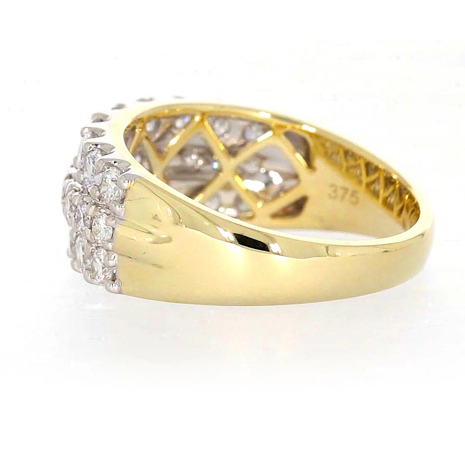 Celebration 9ct Yellow Gold Round Brilliant Cut 1 1/2 Carat tw of Lab Grown Diamonds Ring - Image 25