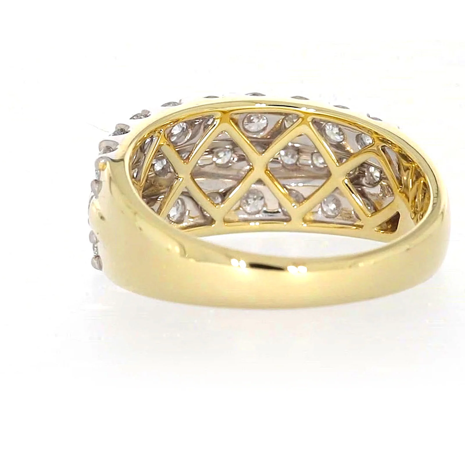 Celebration 9ct Yellow Gold Round Brilliant Cut 1 1/2 Carat tw of Lab Grown Diamonds Ring - Image 33