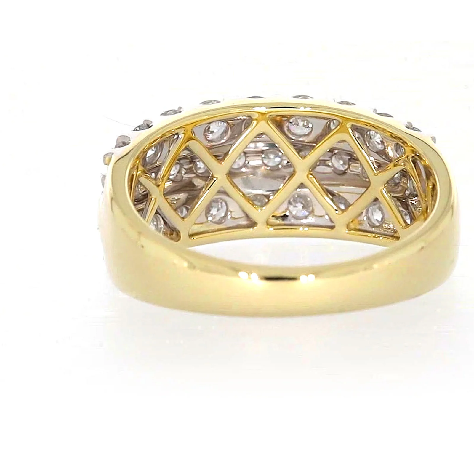 Celebration 9ct Yellow Gold Round Brilliant Cut 1 1/2 Carat tw of Lab Grown Diamonds Ring - Image 36