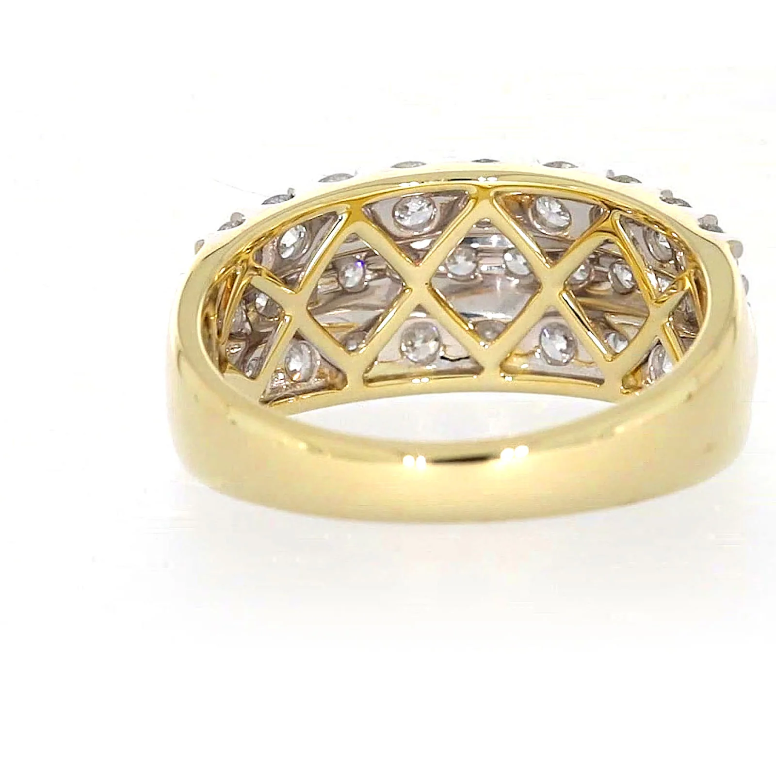 Celebration 9ct Yellow Gold Round Brilliant Cut 1 1/2 Carat tw of Lab Grown Diamonds Ring - Image 39