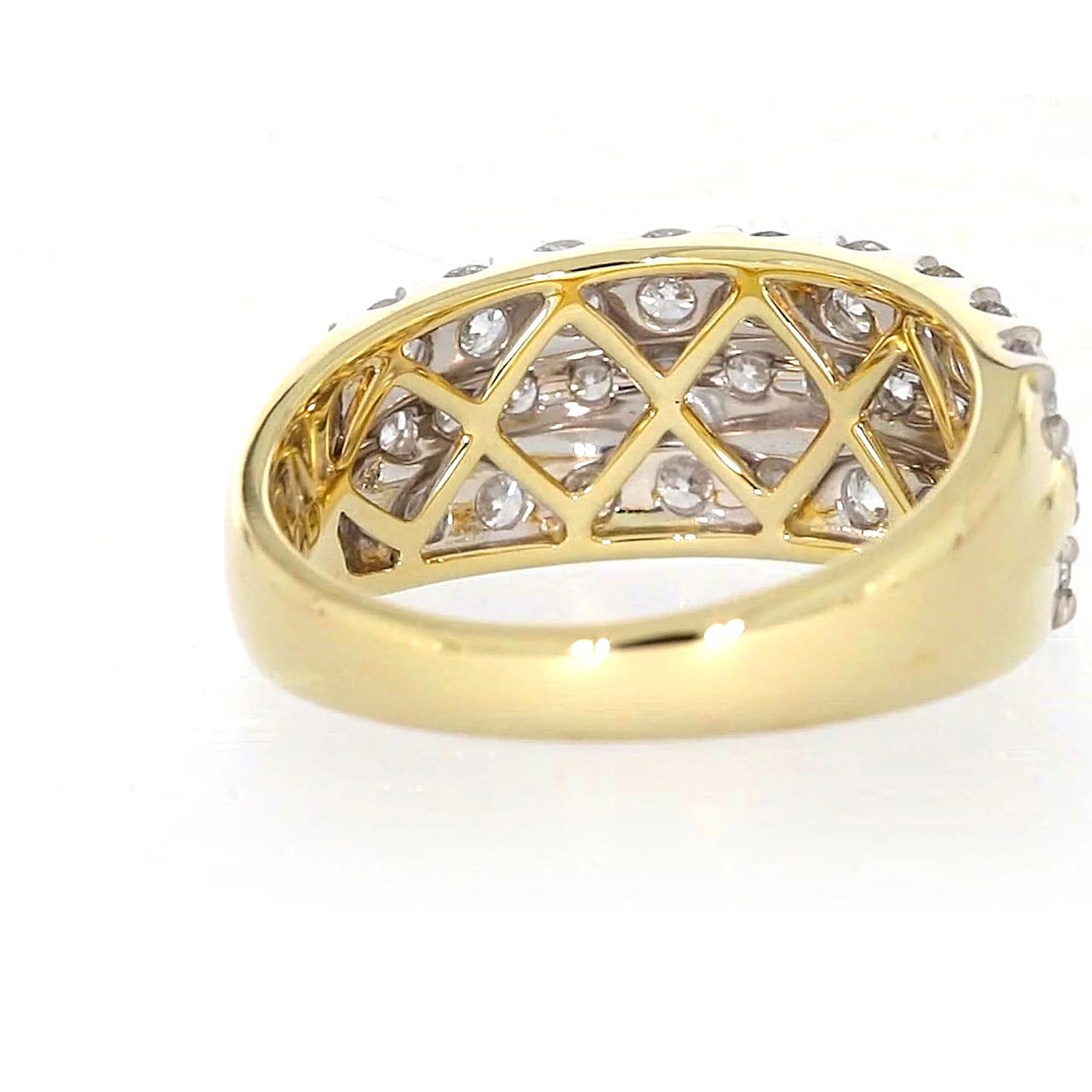 Celebration 9ct Yellow Gold Round Brilliant Cut 1 1/2 Carat tw of Lab Grown Diamonds Ring - Image 42