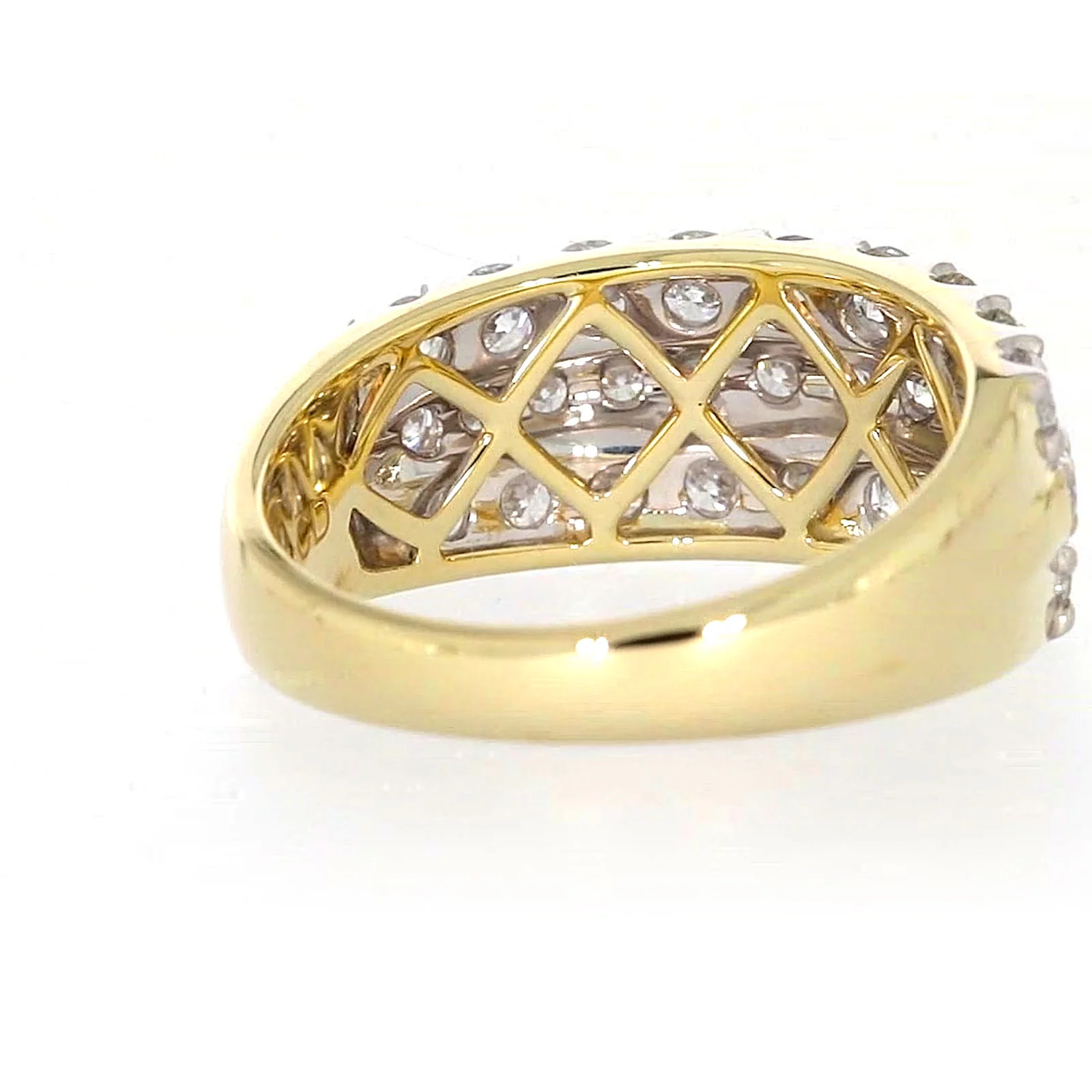 Celebration 9ct Yellow Gold Round Brilliant Cut 1 1/2 Carat tw of Lab Grown Diamonds Ring - Image 43