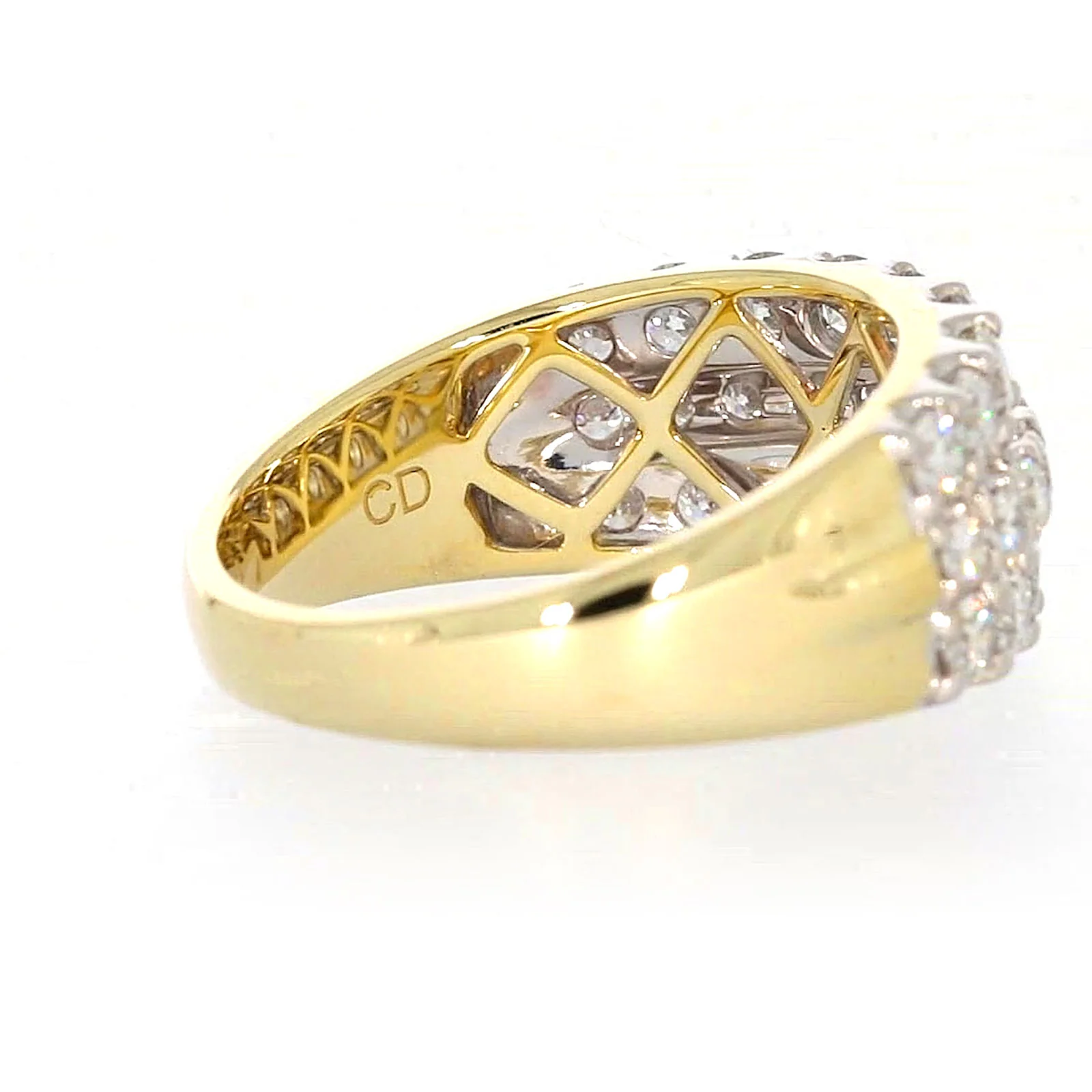 Celebration 9ct Yellow Gold Round Brilliant Cut 1 1/2 Carat tw of Lab Grown Diamonds Ring - Image 50