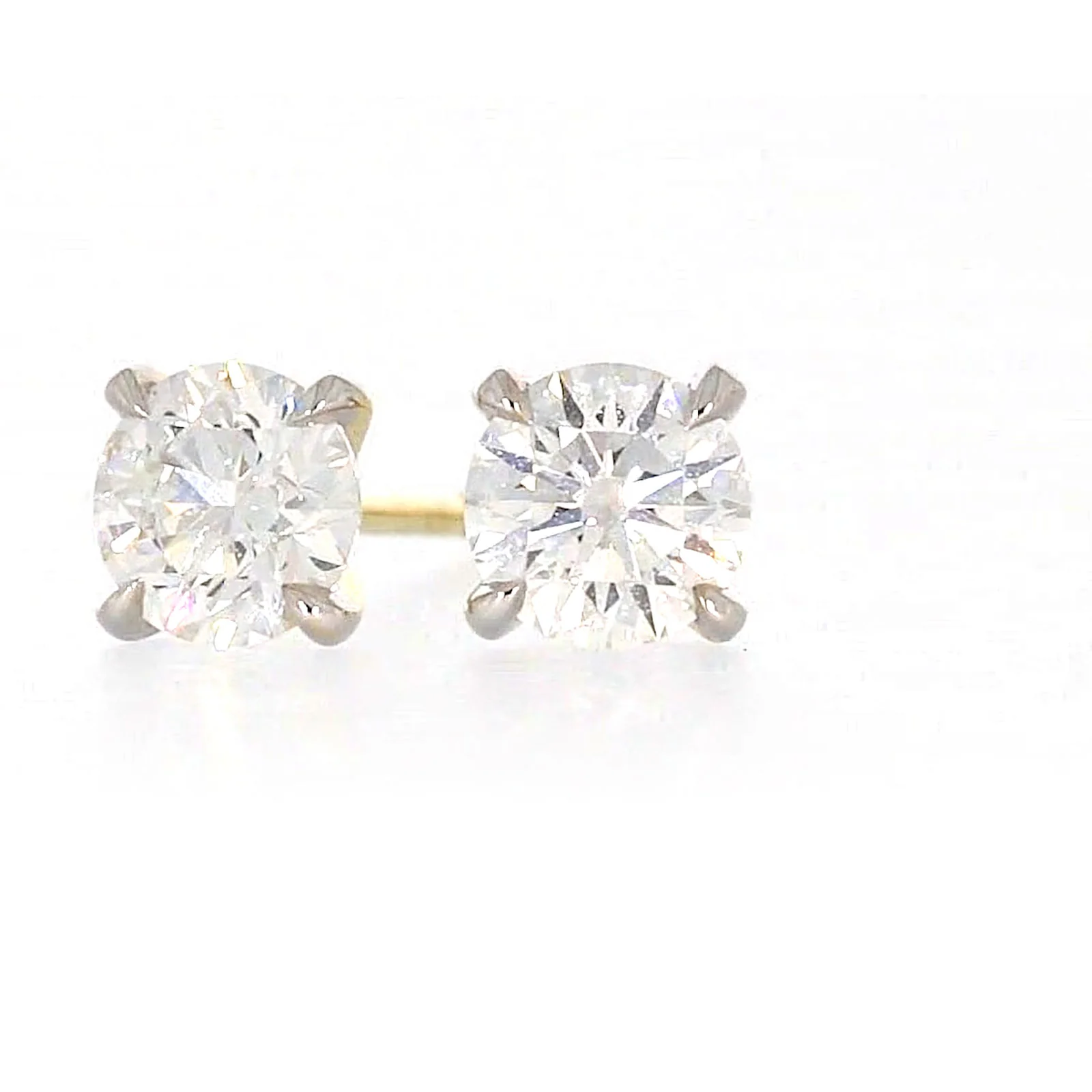 Celebration 9ct Yellow Gold Round Brilliant Cut 1 CARAT tw of Certified Lab Grown Diamonds Stud Earrings - Image 4