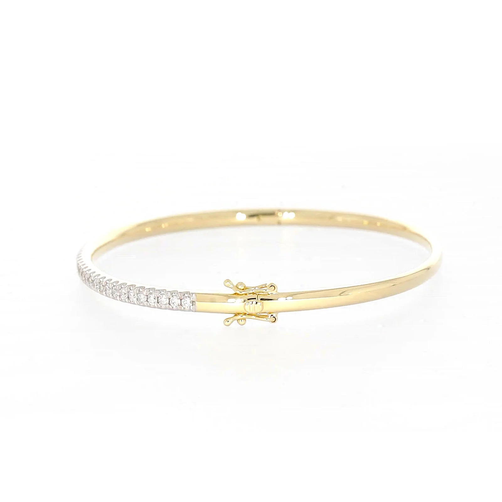 Celebration 9ct Yellow Gold Round Brilliant Cut 1 Carat tw of Lab Grown Diamonds Bangle - Image 19