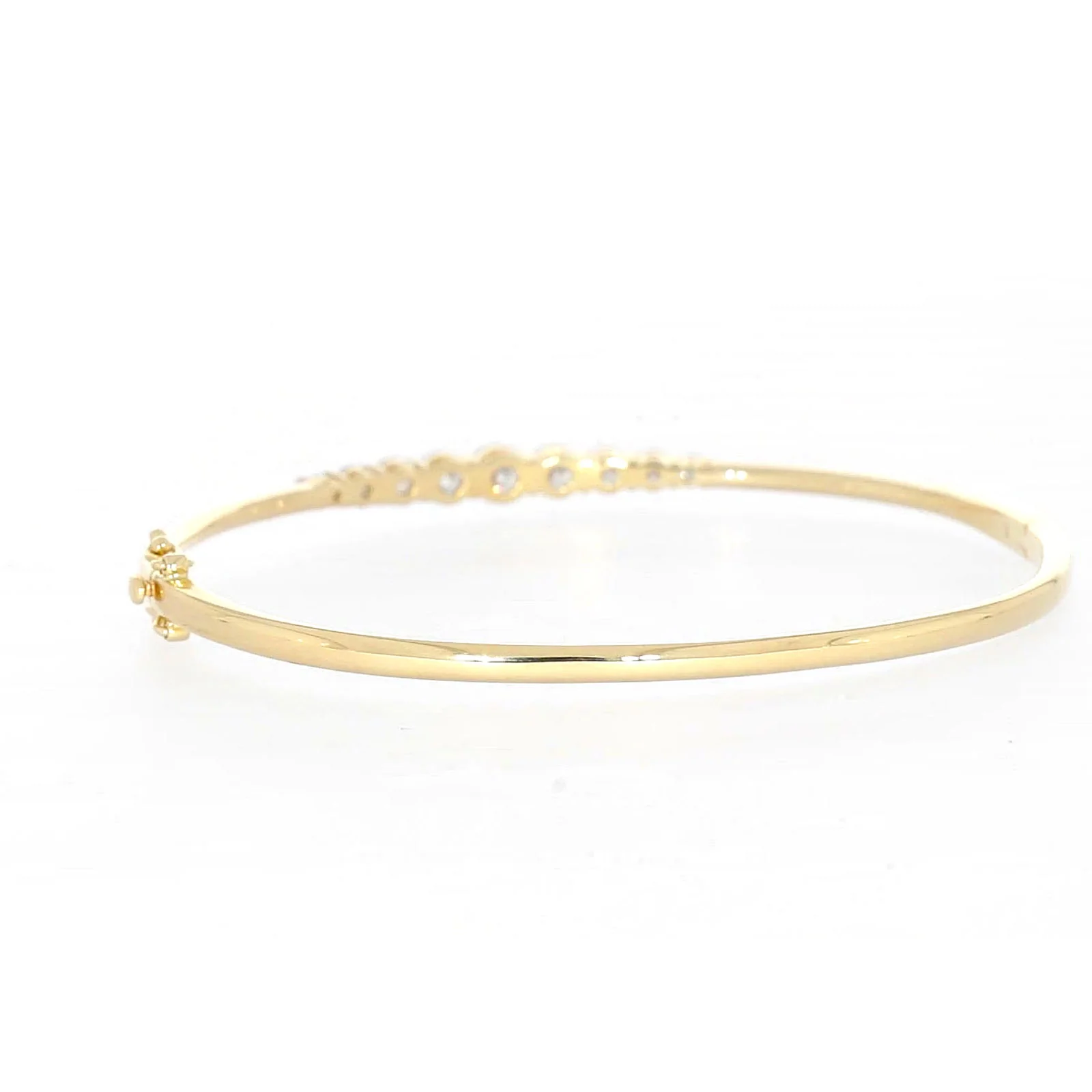 Celebration 9ct Yellow Gold Round Brilliant Cut 2 Carat tw of Lab Grown Diamonds Bangle - Image 33