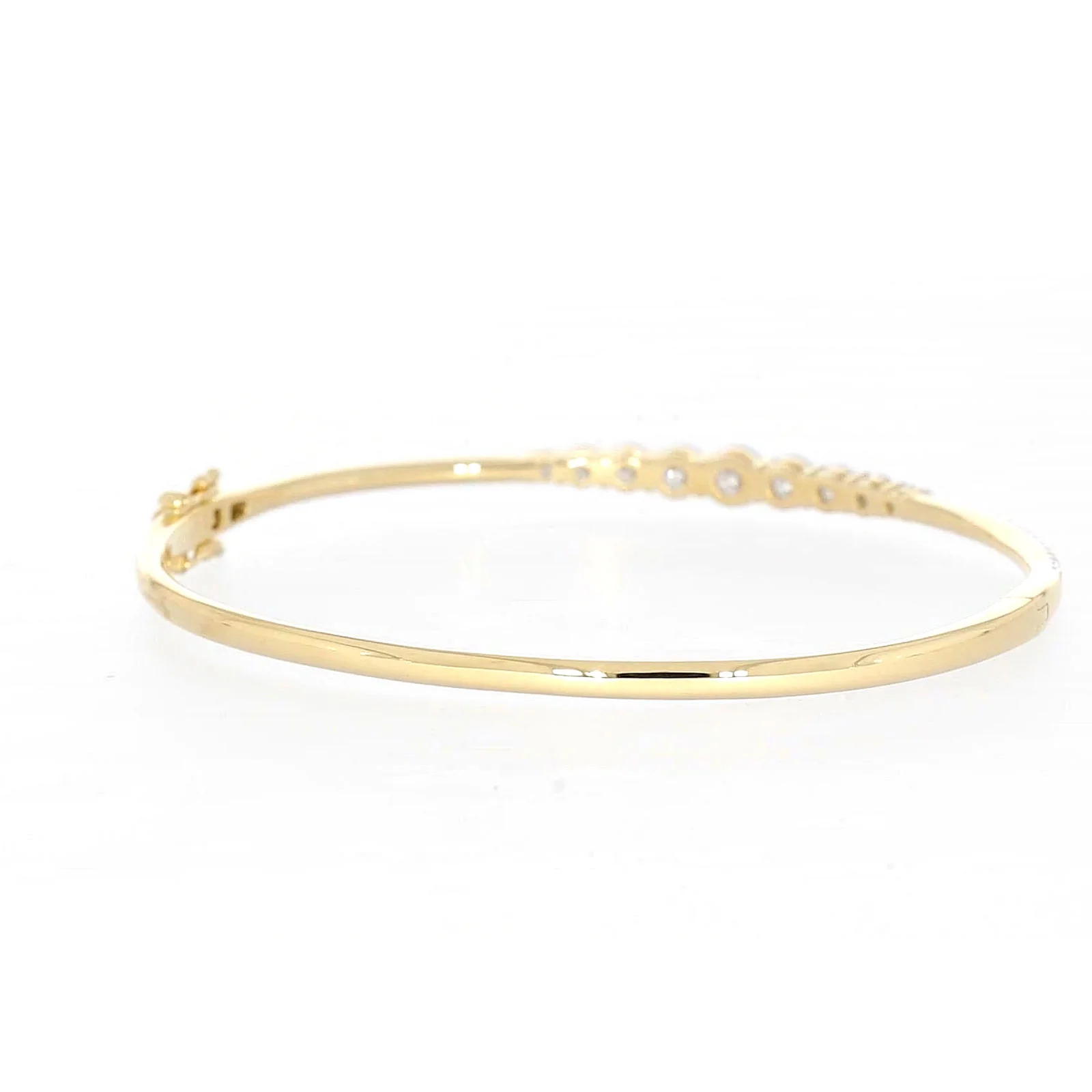 Celebration 9ct Yellow Gold Round Brilliant Cut 2 Carat tw of Lab Grown Diamonds Bangle - Image 41
