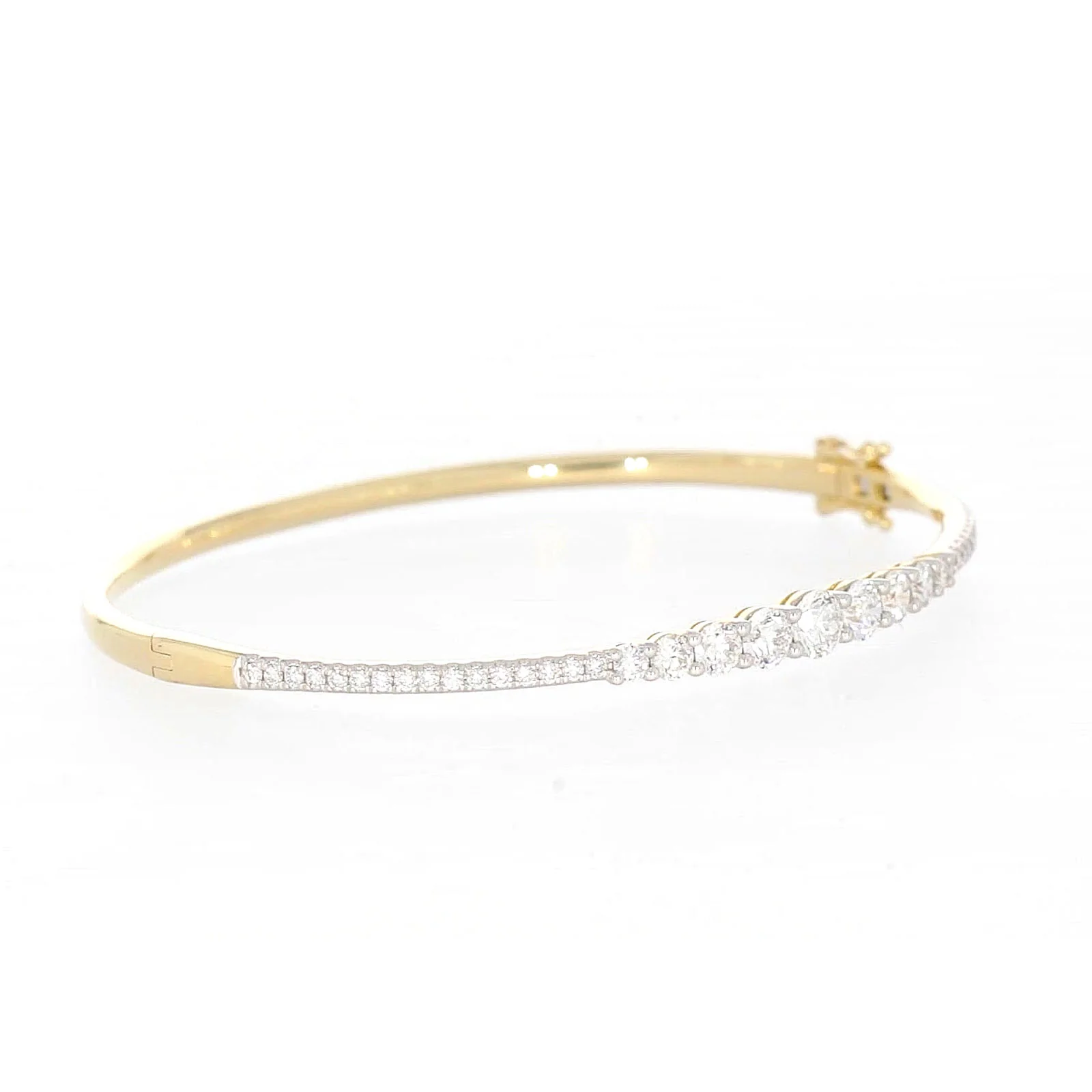 Celebration 9ct Yellow Gold Round Brilliant Cut 2 Carat tw of Lab Grown Diamonds Bangle - Image 64