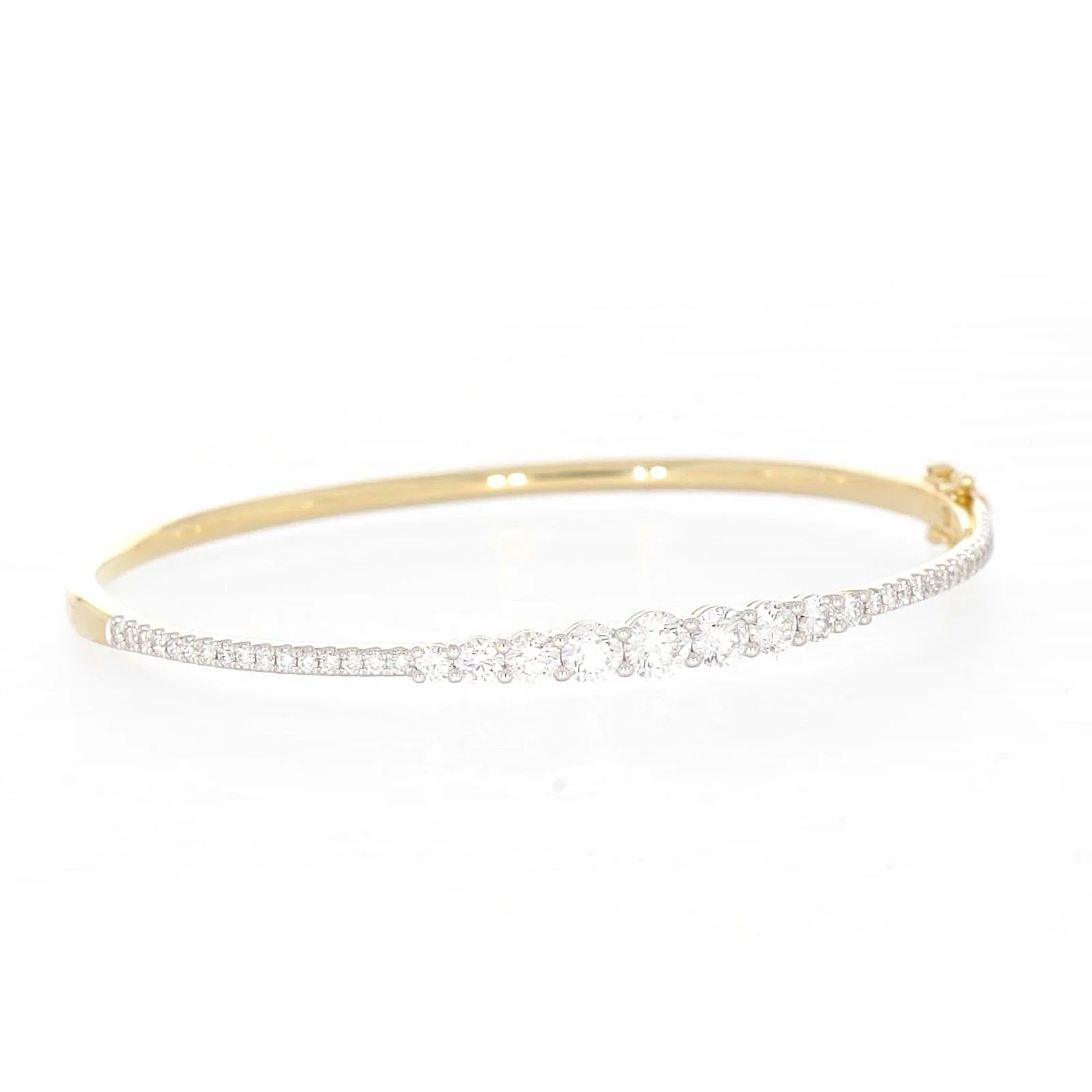 Celebration 9ct Yellow Gold Round Brilliant Cut 2 Carat tw of Lab Grown Diamonds Bangle - Image 69